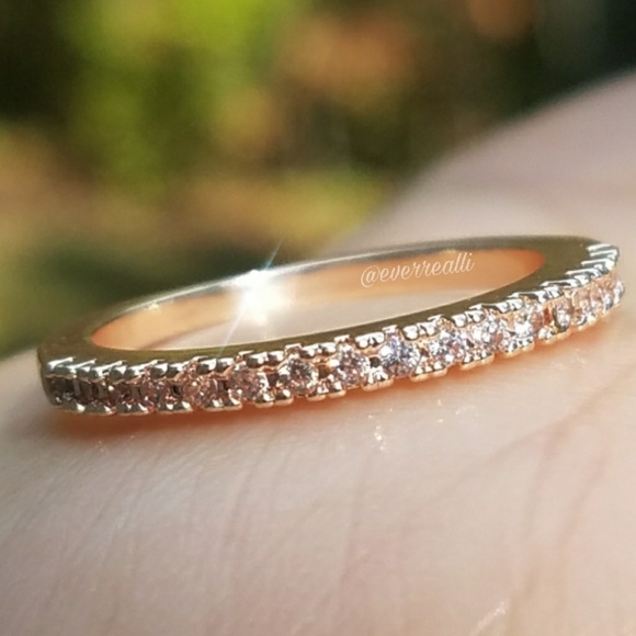 NEW Rose Gold Simple Round Diamond Band Ring - Picture 6 of 6